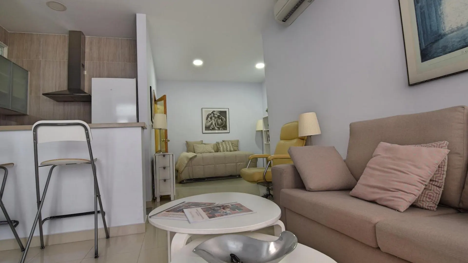 Apartment Apartamento Malagueta Gutenberg Malaga Spain